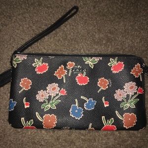 Coach floral Wrislet❤️